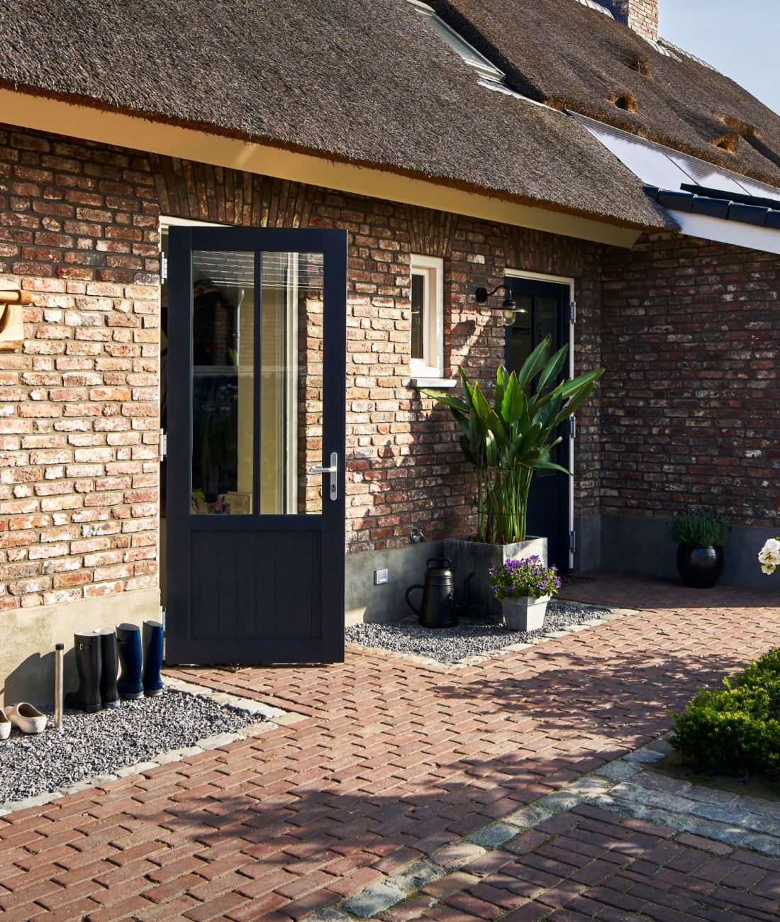 <strong>Kunststof achterdeuren</strong> - Afbeelding 2